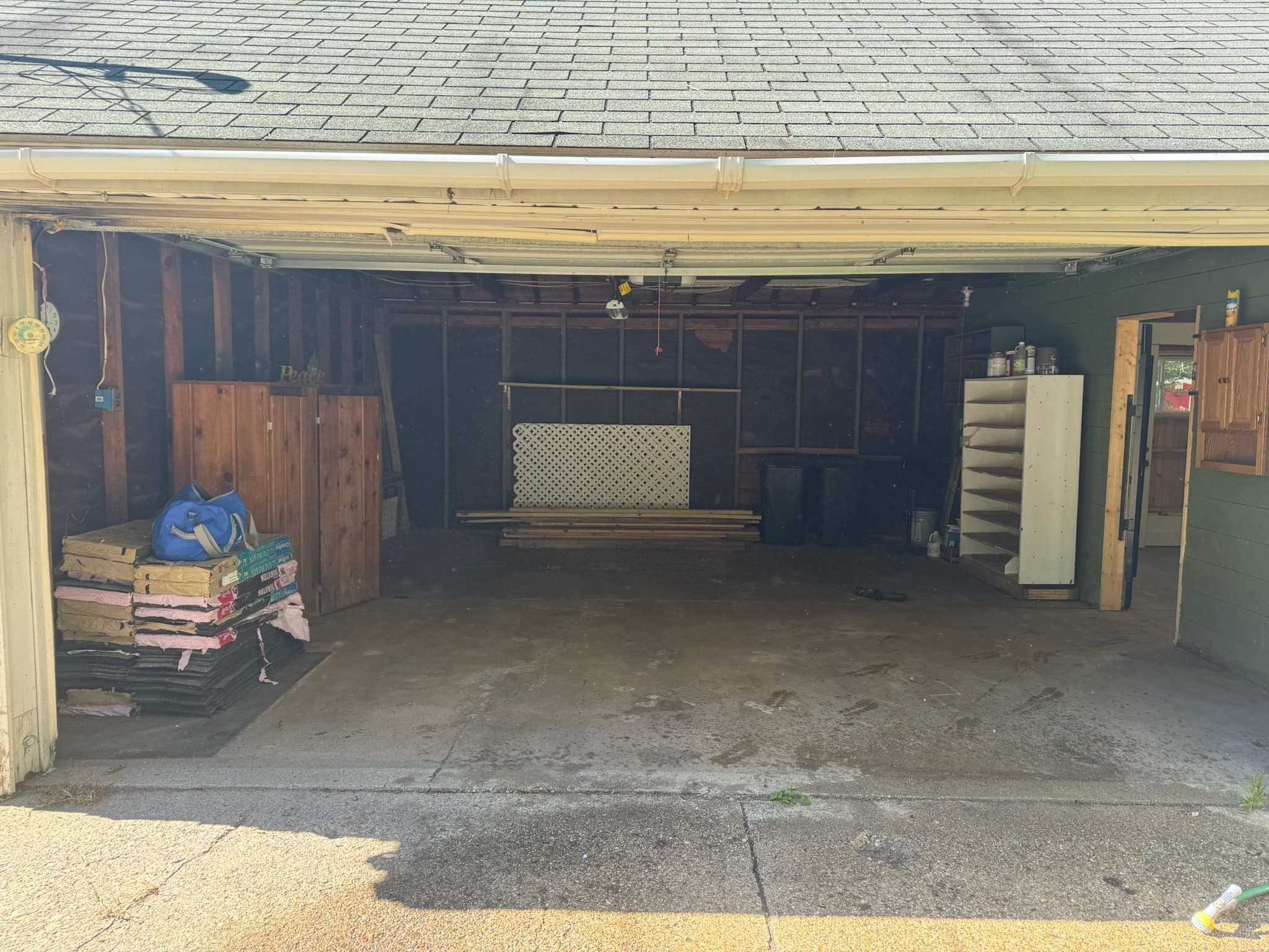 Prudenville House: 3350 S Gladwin Rd