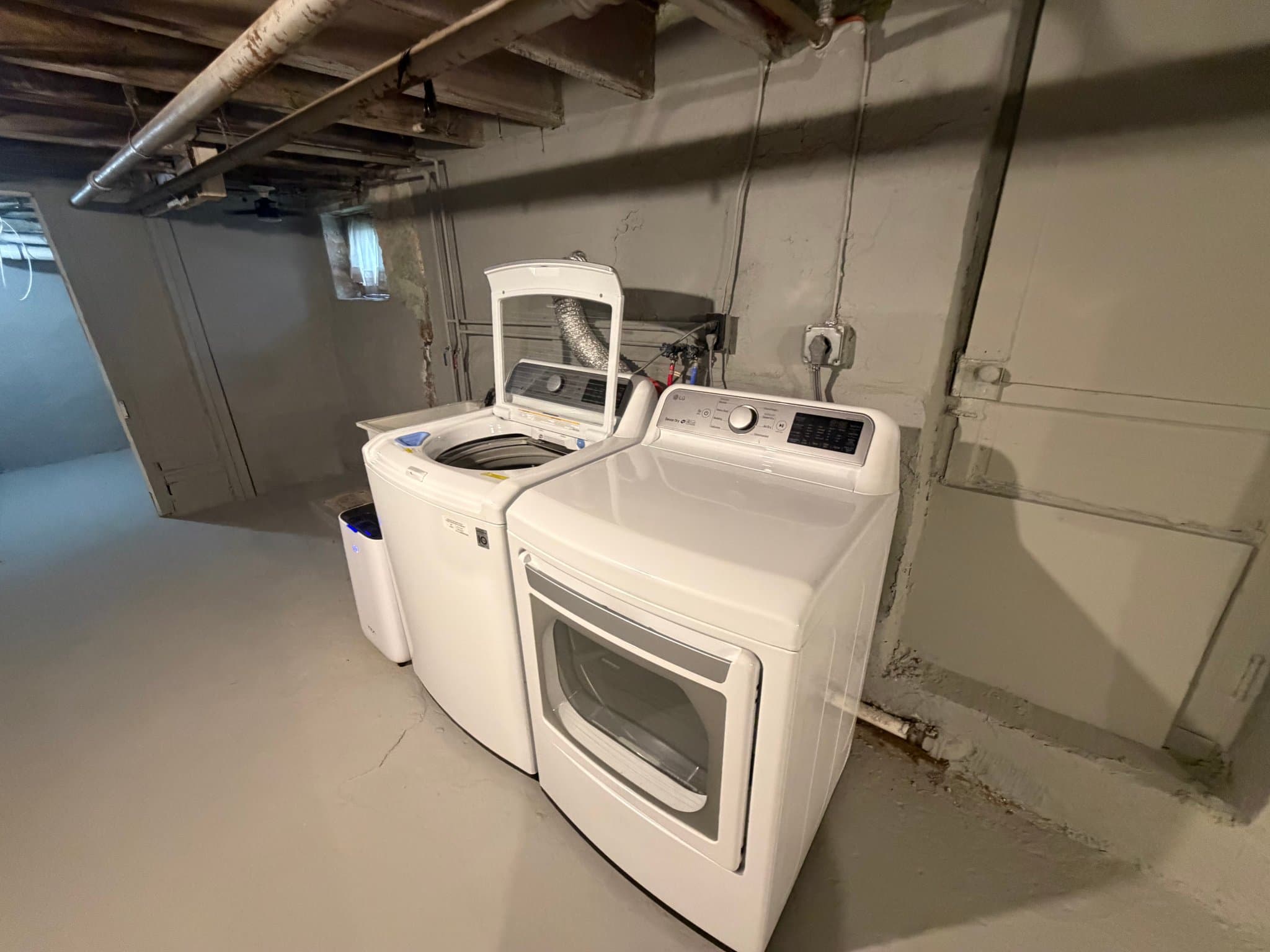 Wilmington Townhome: 1834 W 11th St