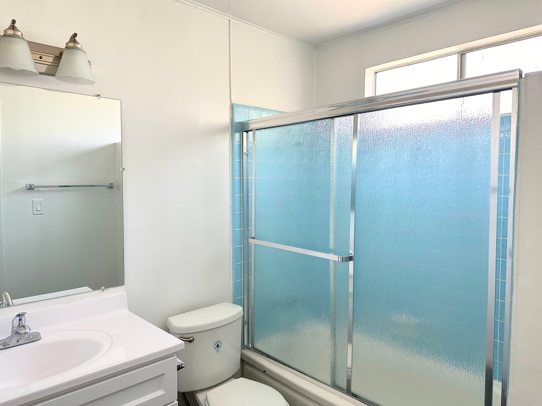 Los Angeles Apartment: 936 Wilcox Avenue
