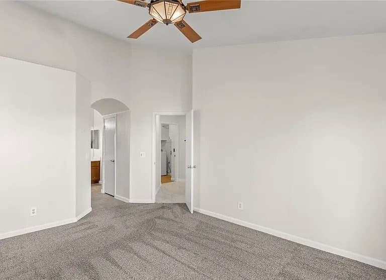 North Las Vegas House: 5422 Iberville St