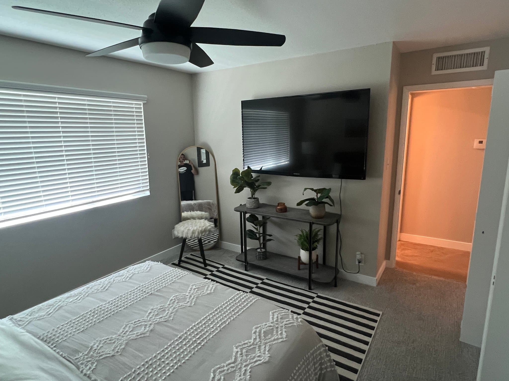 Scottsdale House: 8109 e Lewis Ave