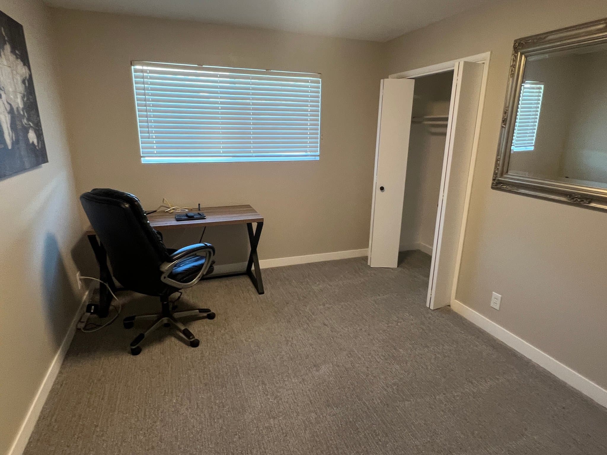 Scottsdale House: 8109 e Lewis Ave