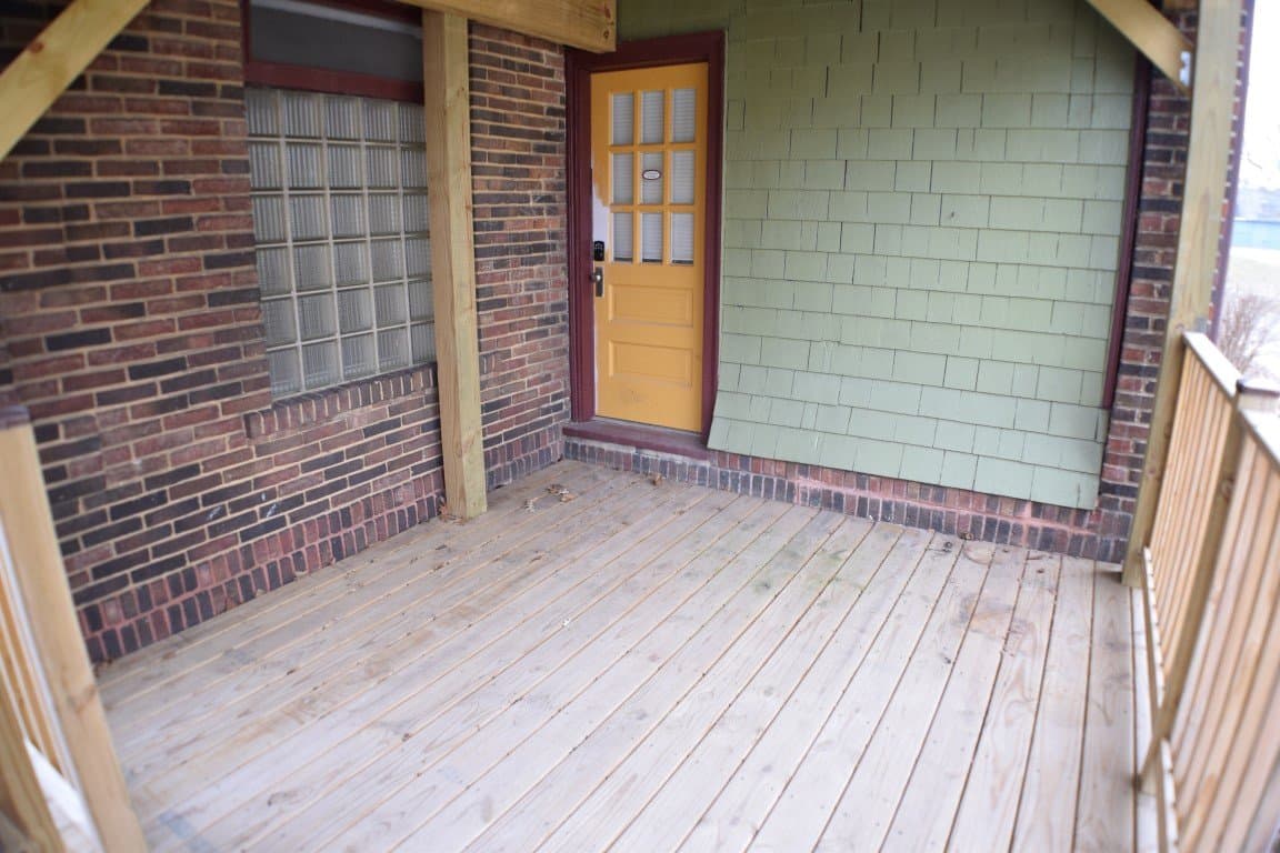 Jackson Apartment: 217 Third St.