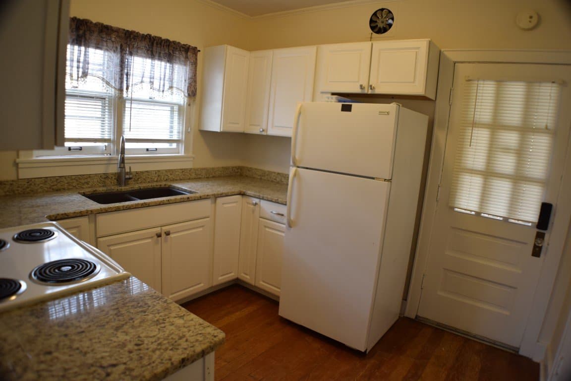 Jackson Apartment: 217 Third St.