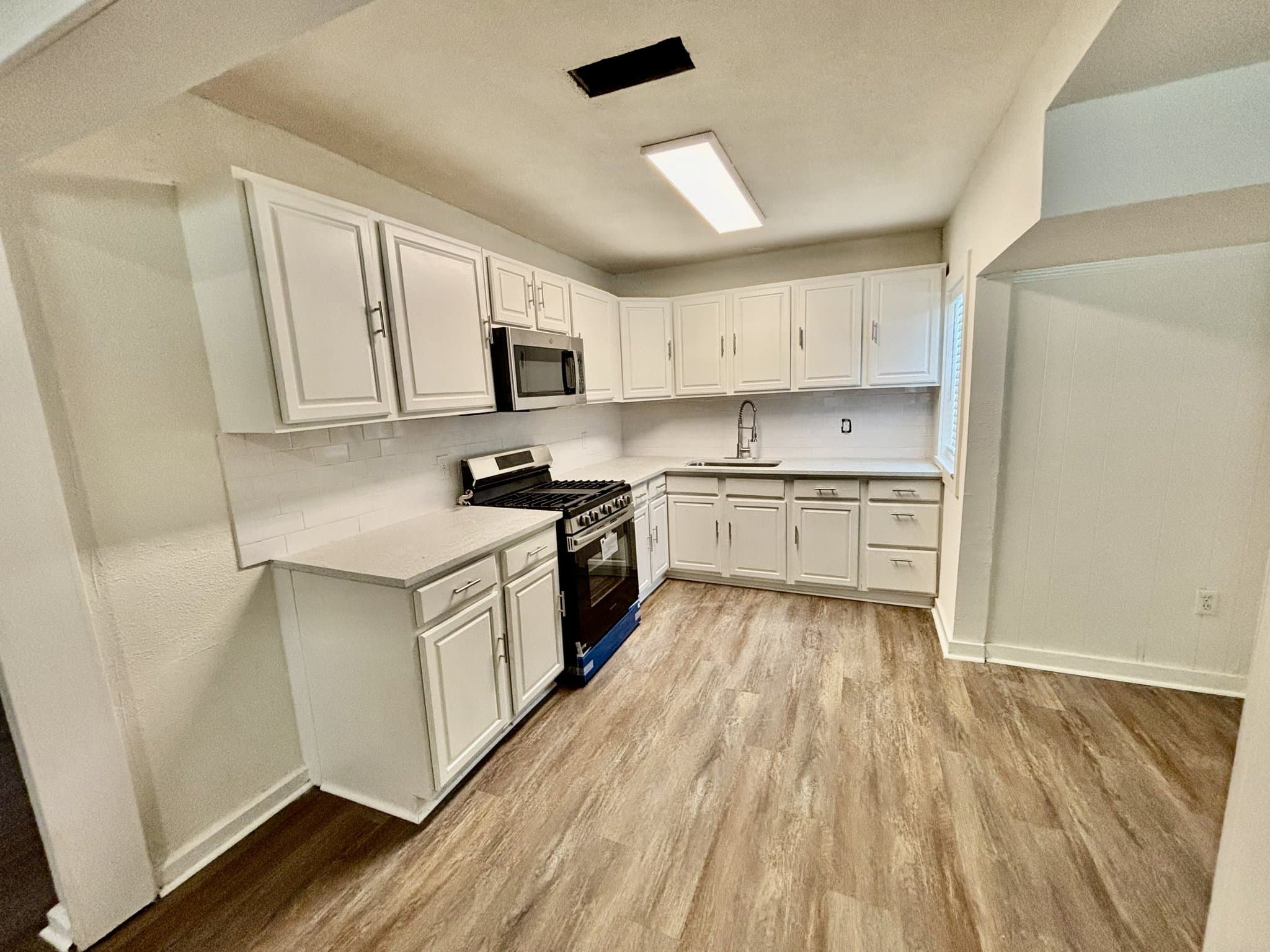 Texas City House: 1217 17th Avenue North