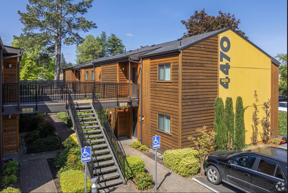 Beaverton Apartment: 4550 SW Murray Blvd