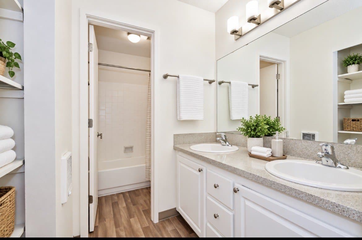 Beaverton Apartment: 4550 SW Murray Blvd