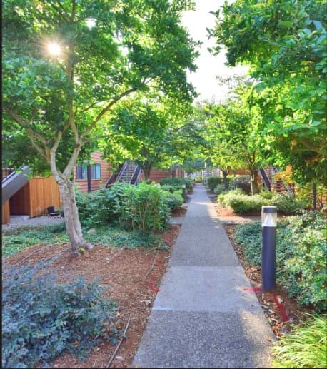 Beaverton Apartment: 4550 SW Murray Blvd
