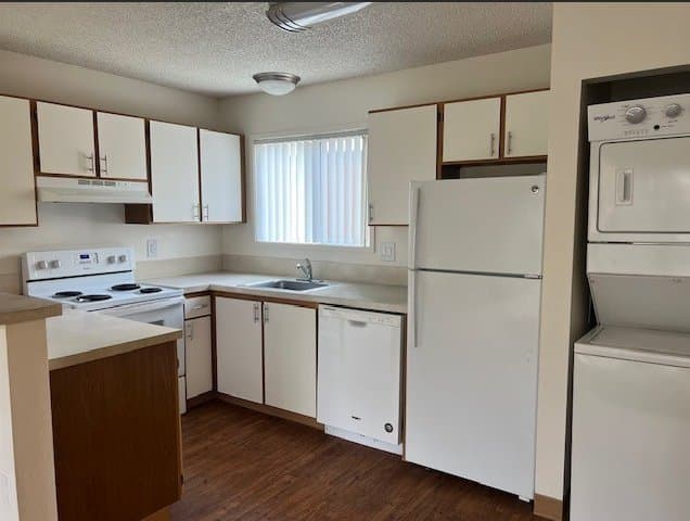Beaverton Apartment: 4550 SW Murray Blvd