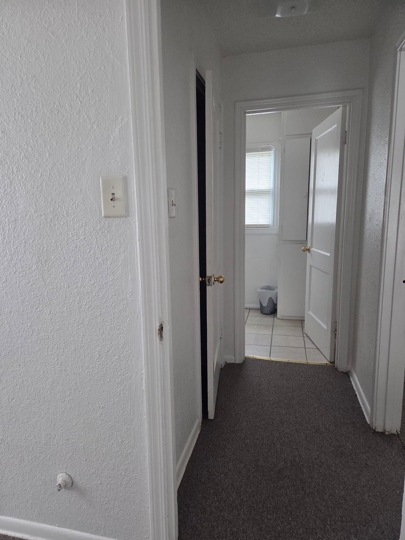 Corpus Christi Single Room: 641 Robinson St.
