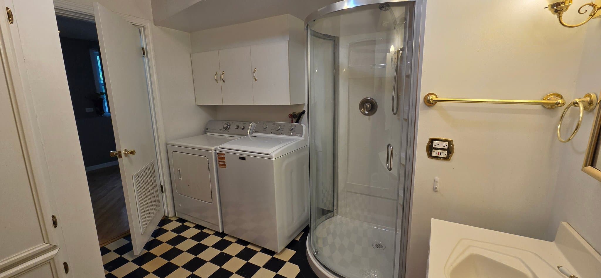 Deerfield Townhome: 1134 Inverrary