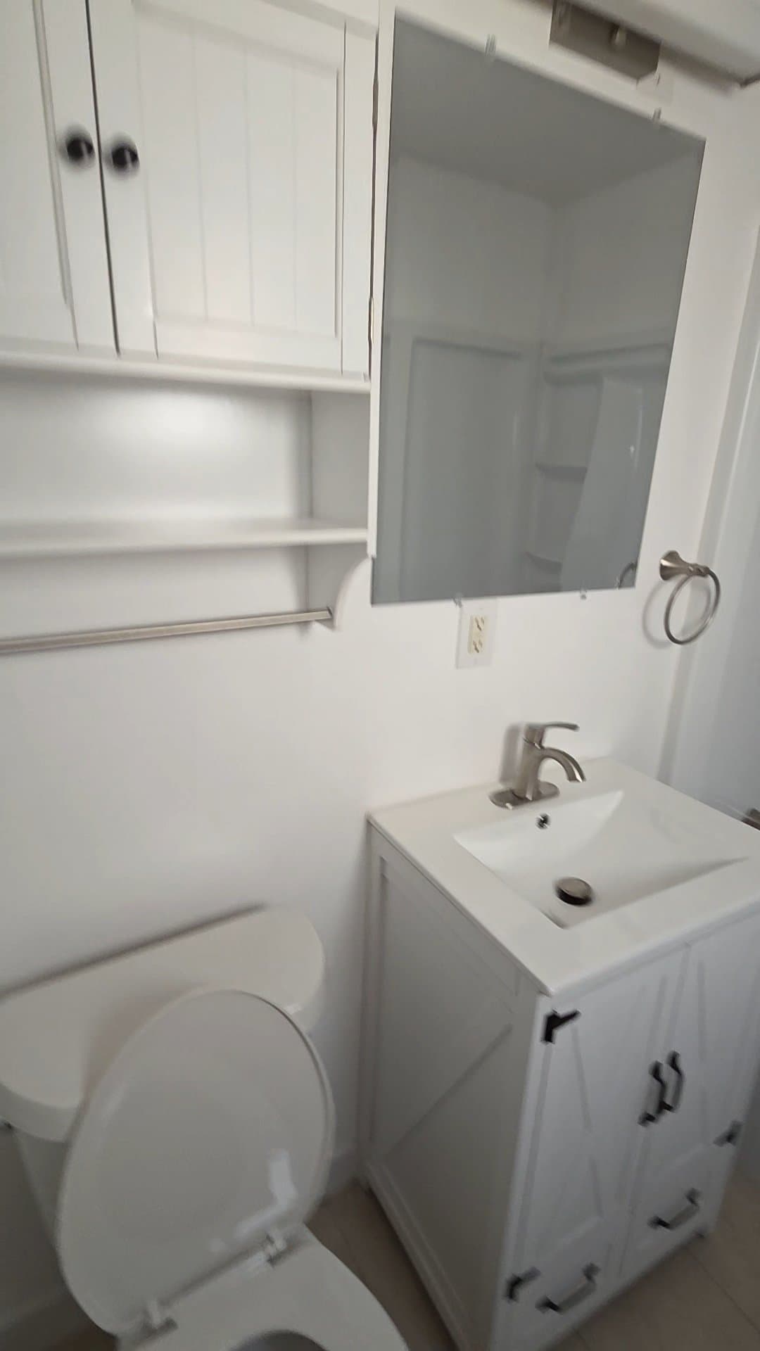 Los Angeles House: 4008 Rockwood st