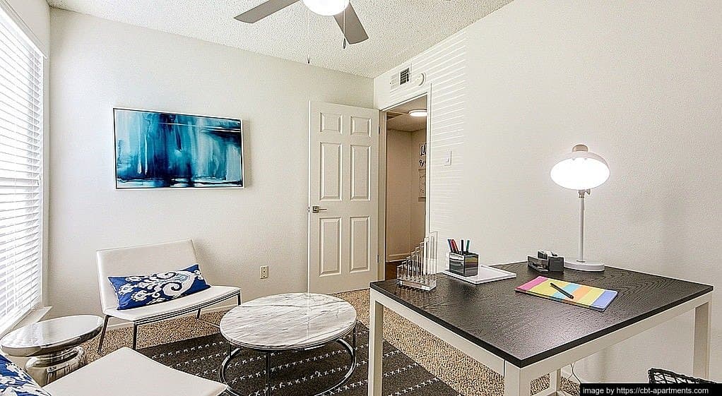 Addison Townhome: 4820 Westgrove Dr.