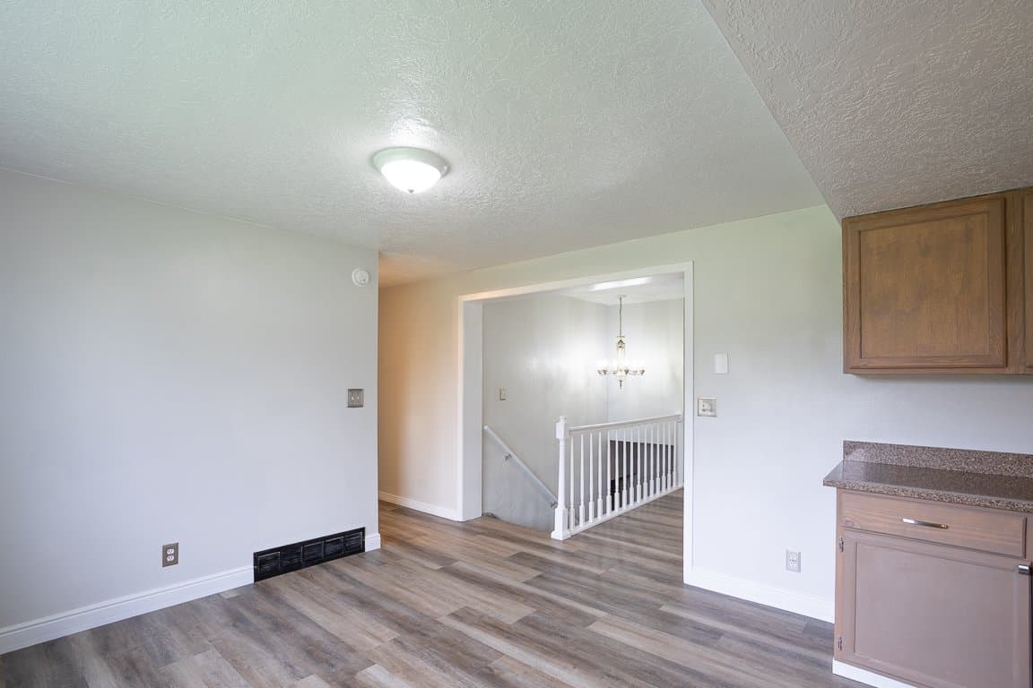 Clearfield House: 657 W 650 N