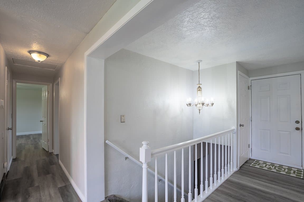 Clearfield House: 657 W 650 N