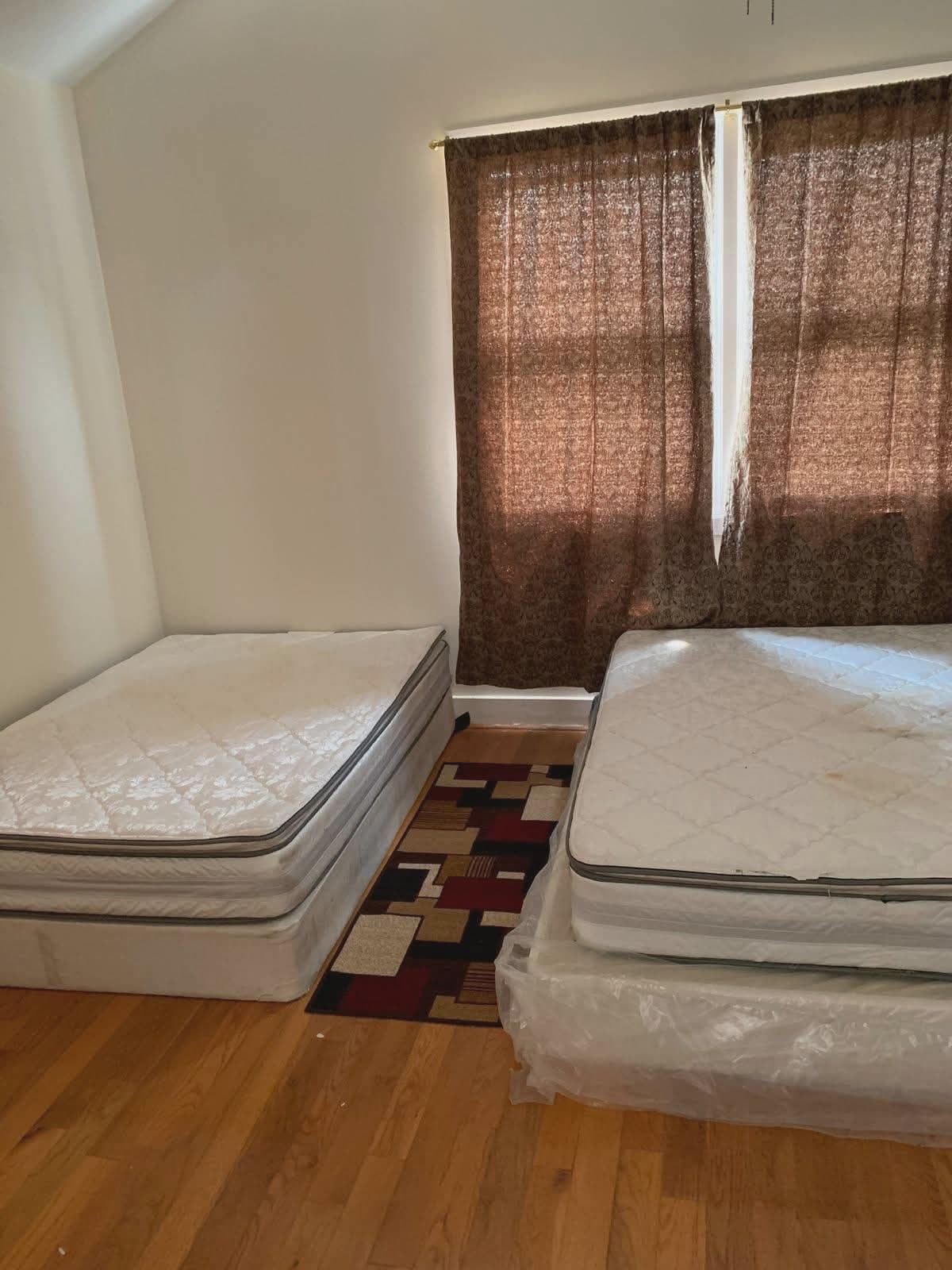 Keansburg House: 35 Shore Blvd