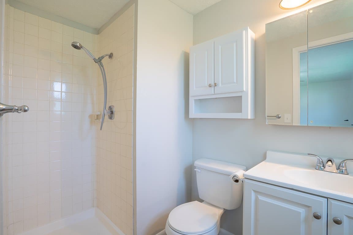 Clearfield House: 657 W 650 N
