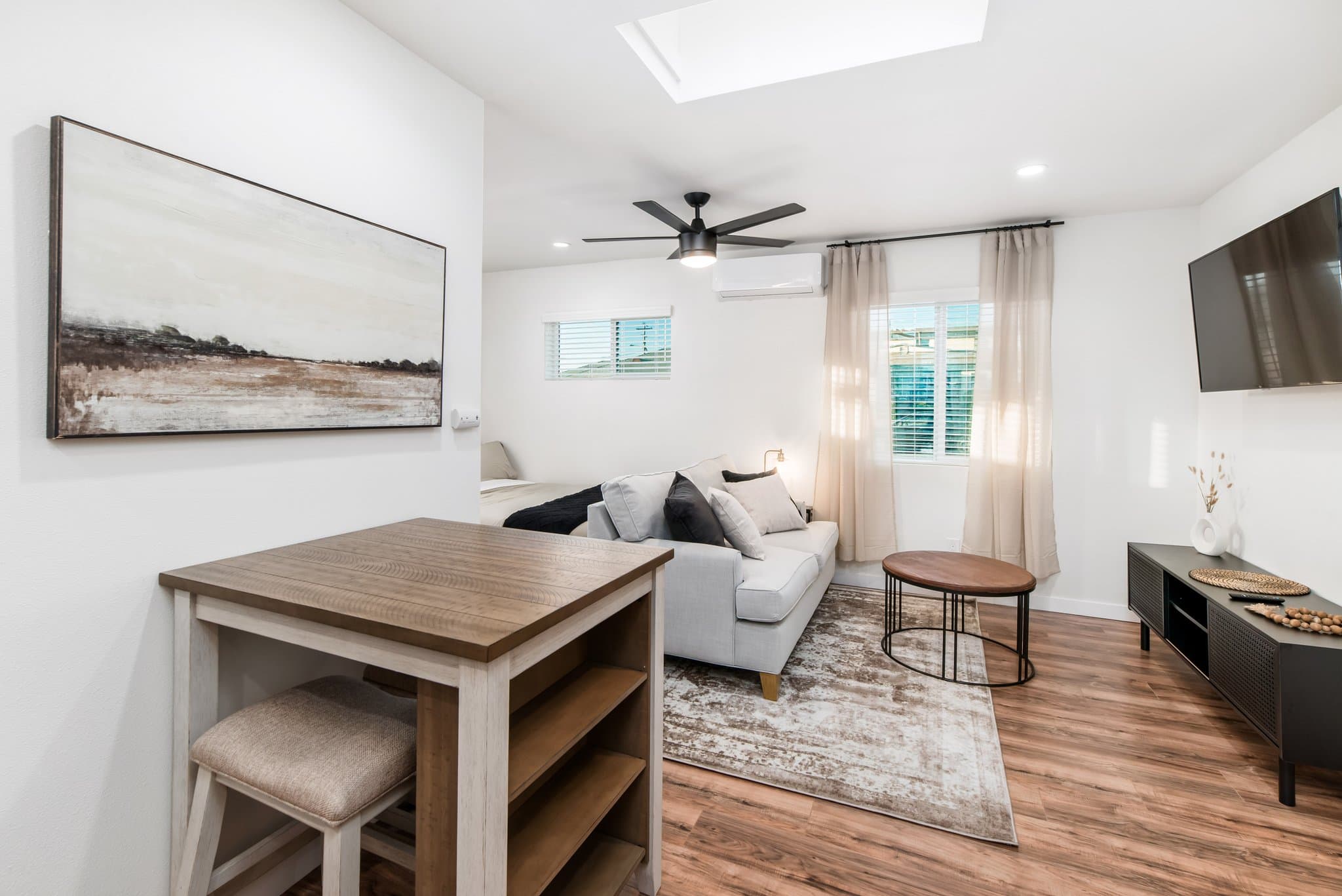 San Diego Condo: 5207 Solola Avenue