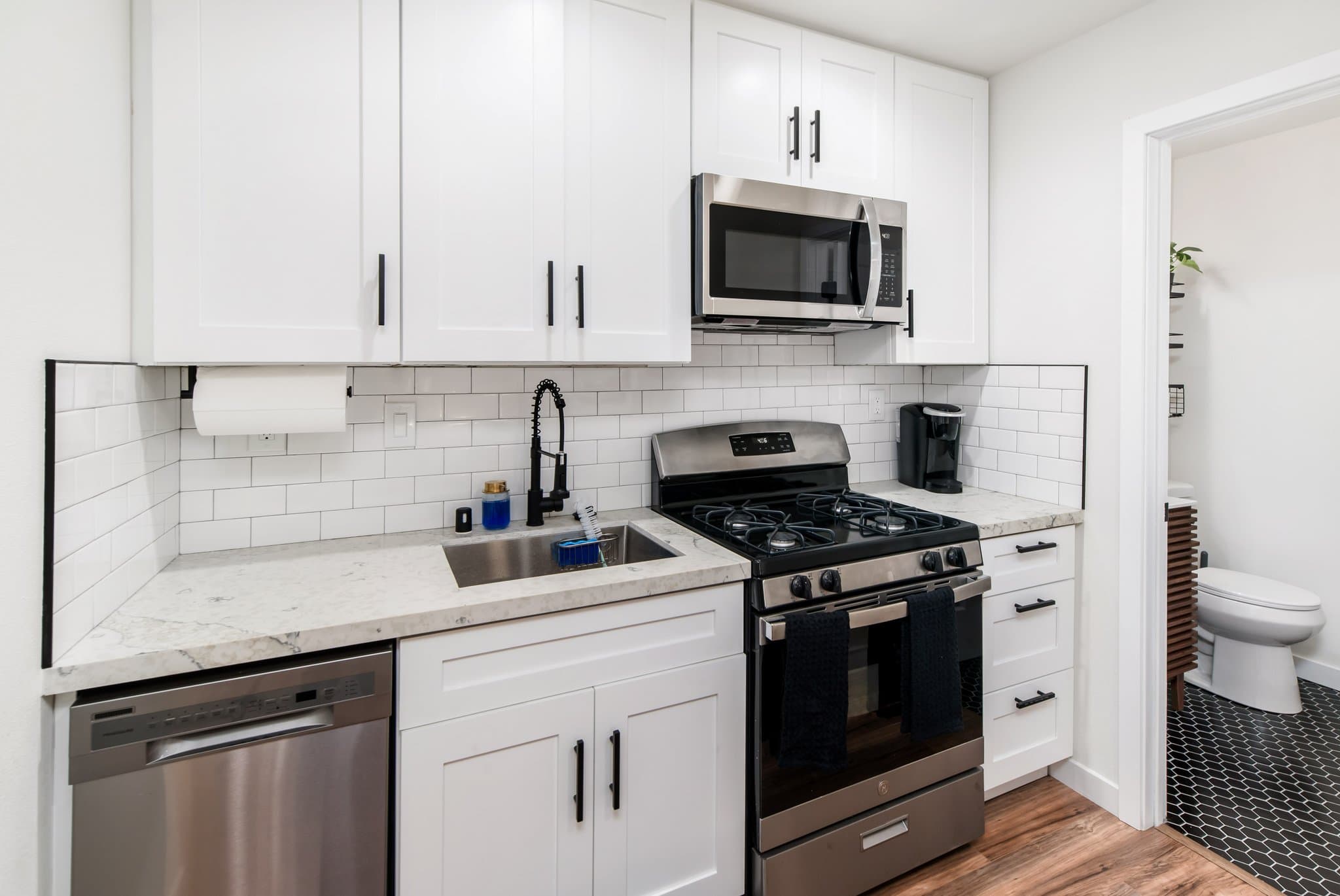 San Diego Condo: 5207 Solola Avenue