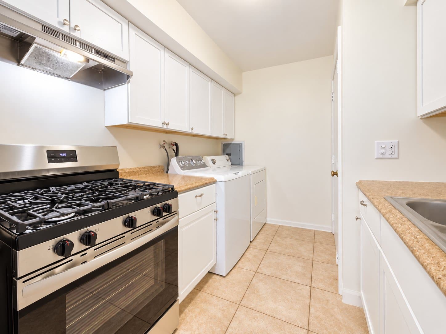 Prospect Heights Townhome: 1344 Cove Drive