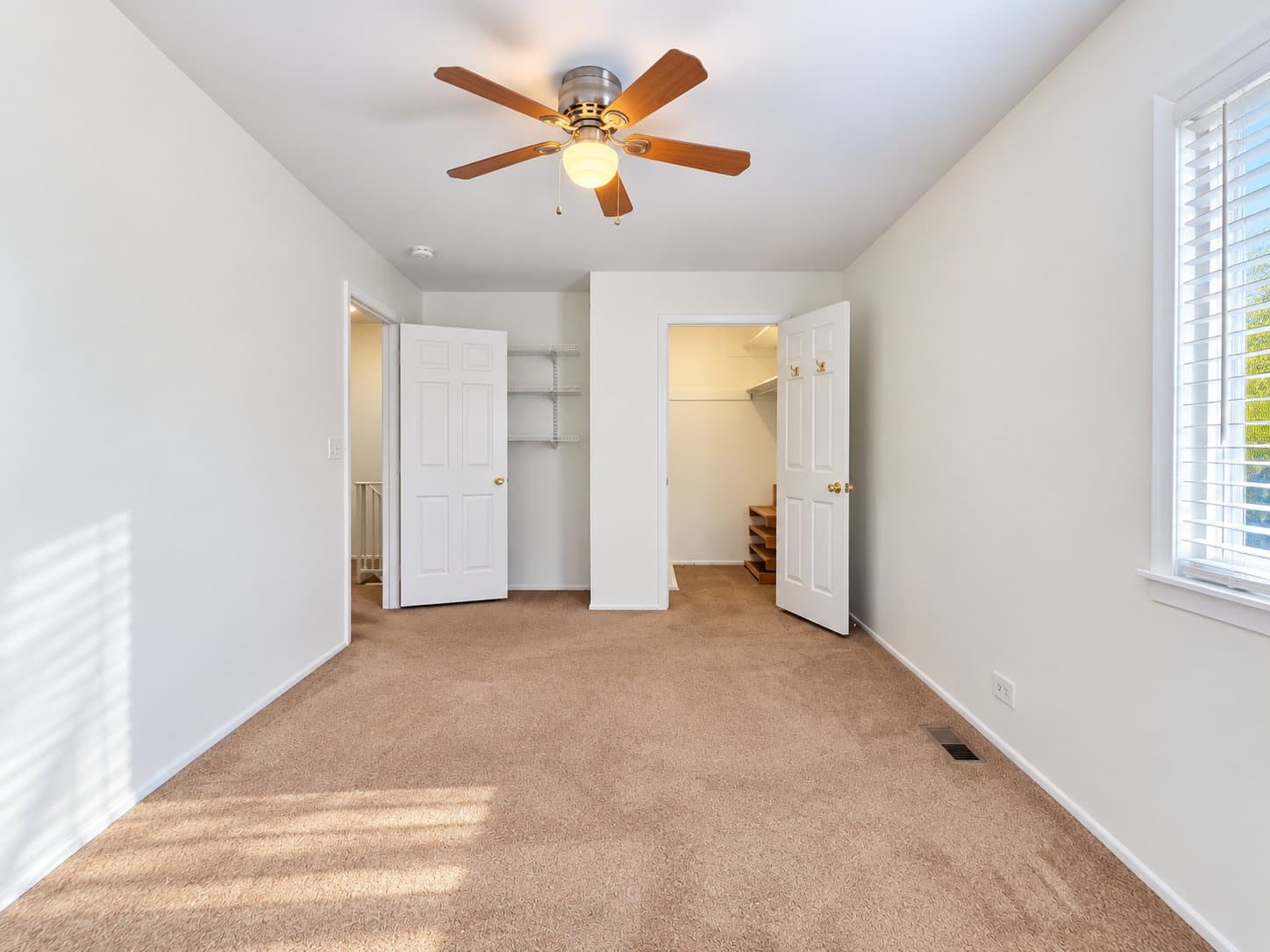 Prospect Heights Townhome: 1344 Cove Drive