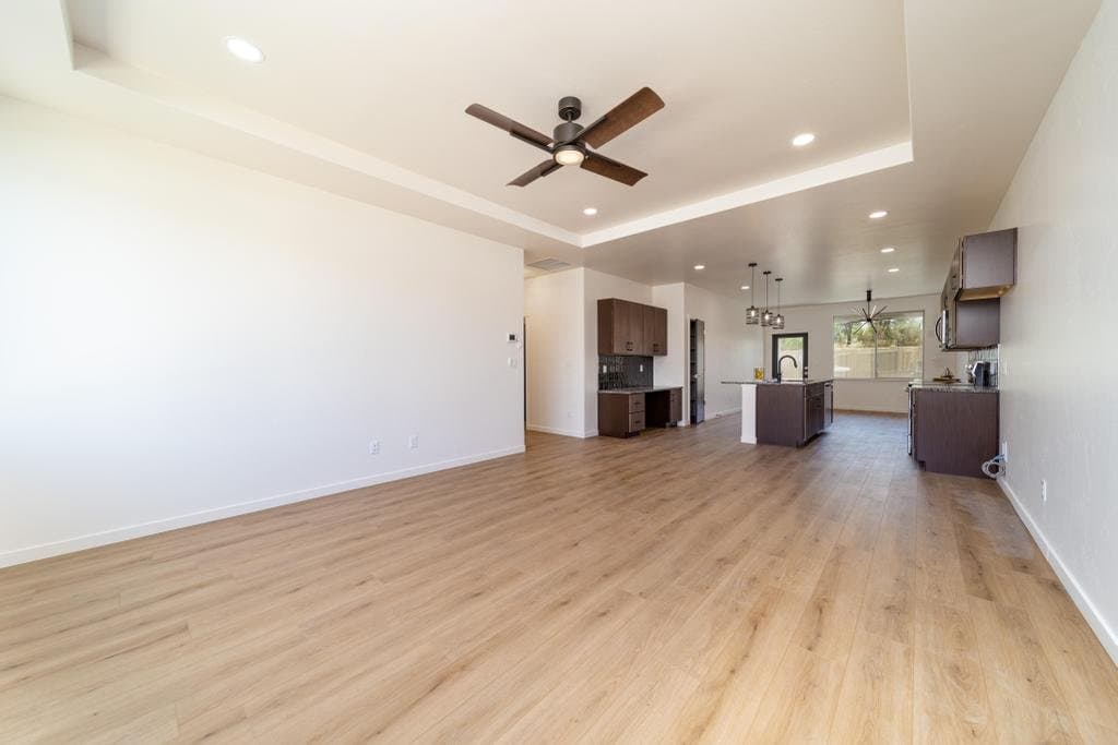 Grand Junction House: 221 Shadow Mesa Street