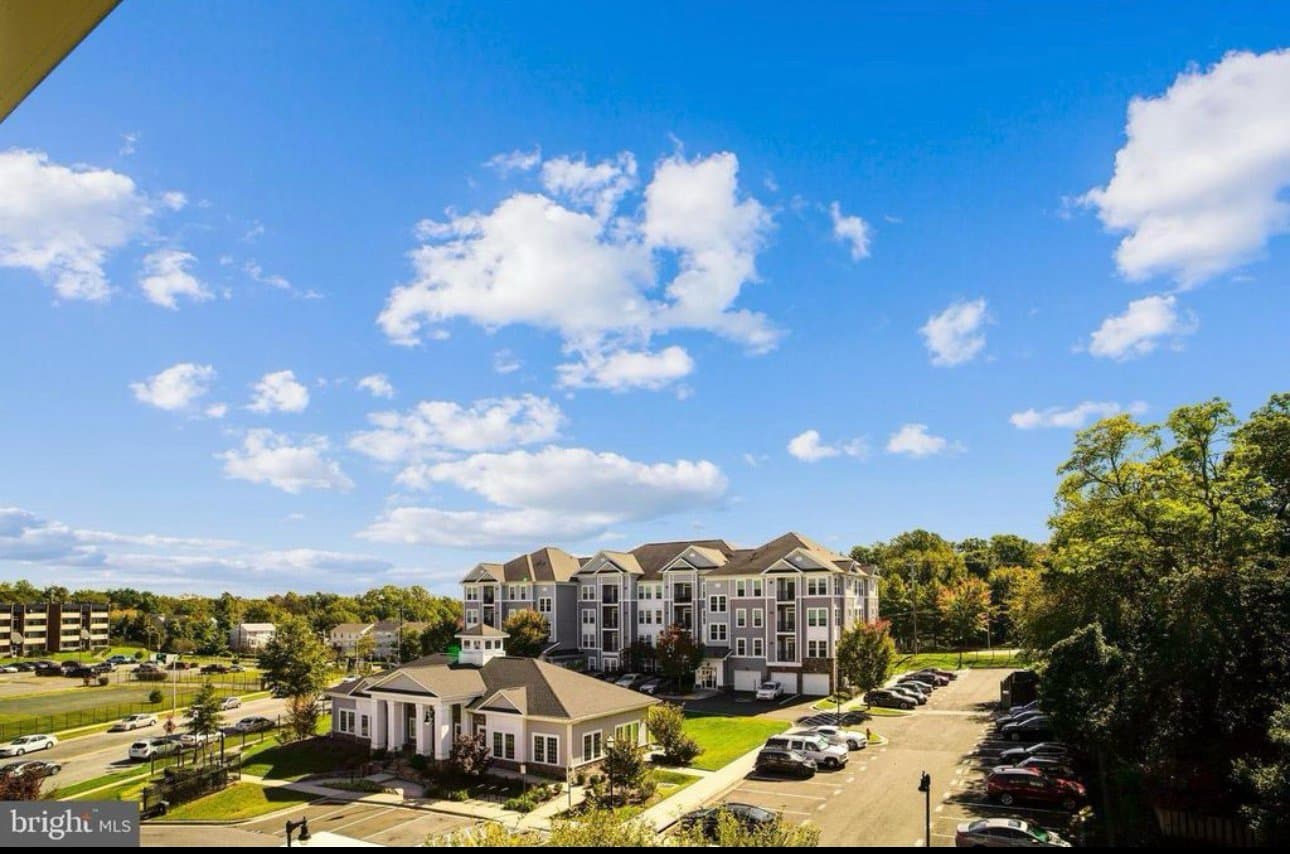 Capitol Heights Condo: 1321 Karen Blvd