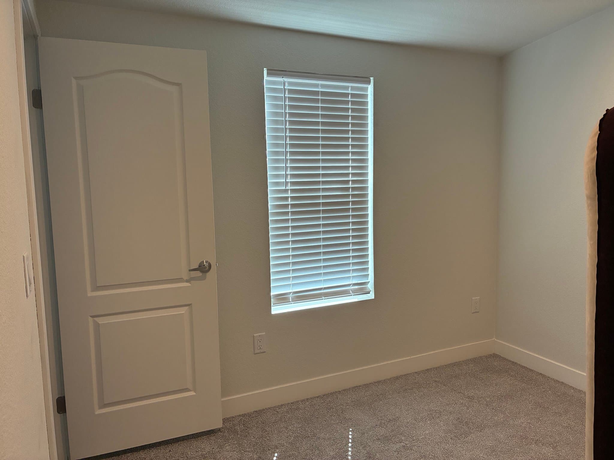 SAN JACINTO House: 435 E 5TH ST