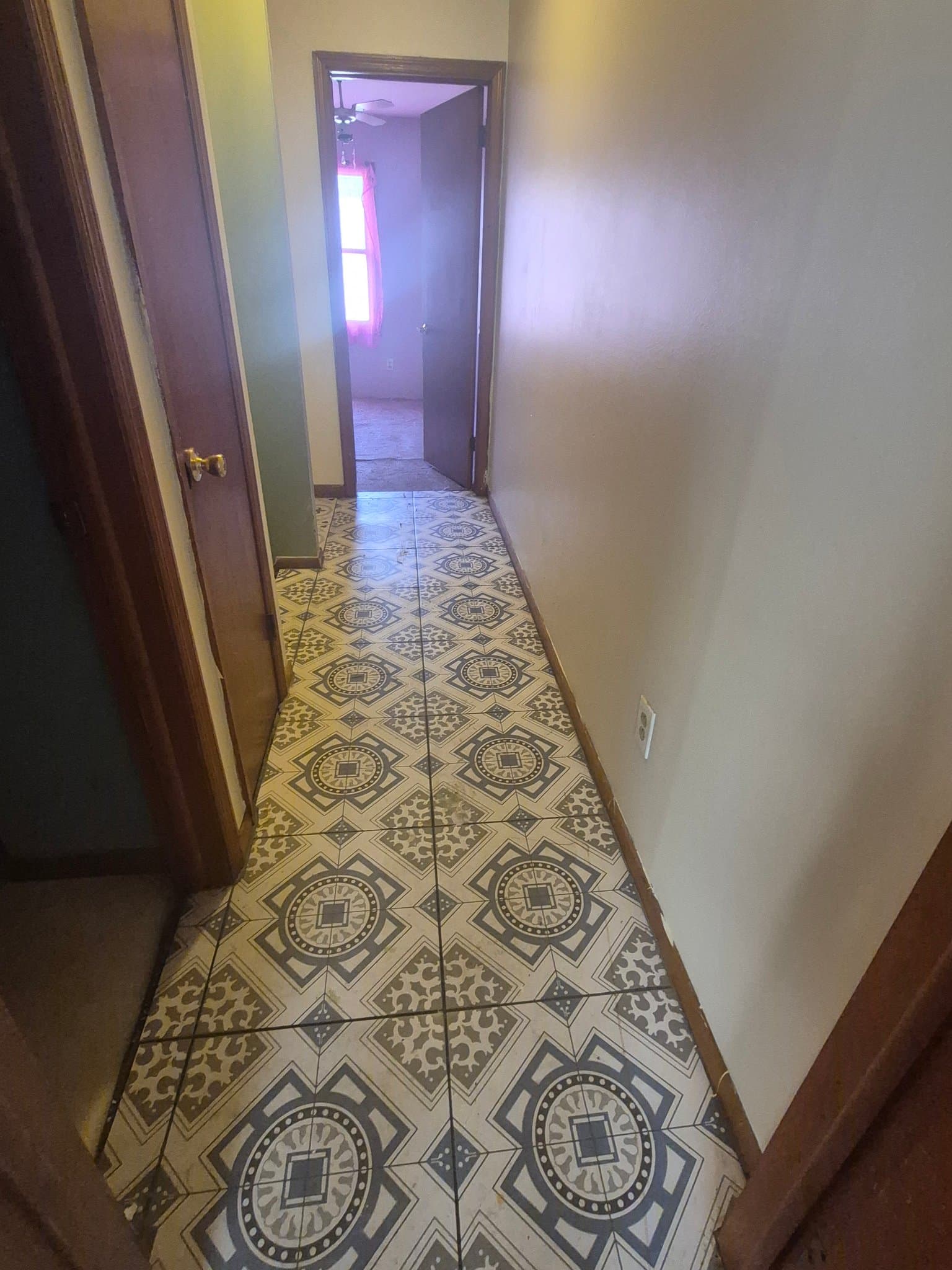 Columbus Condo: 2330 Hardesty ct