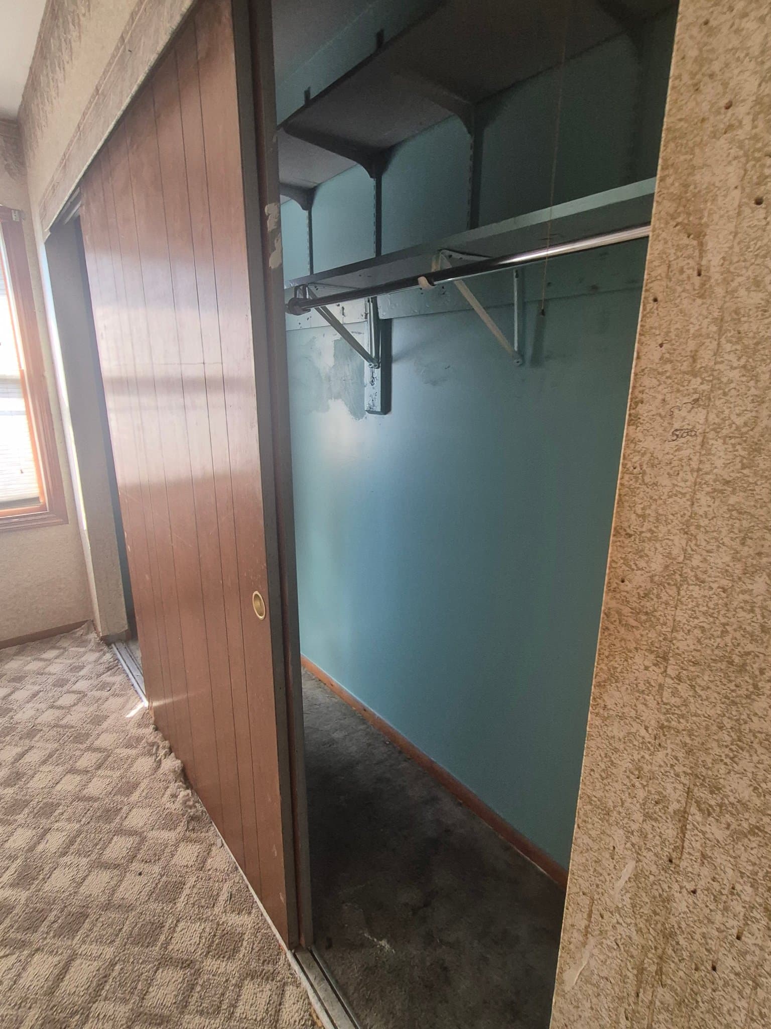 Columbus Condo: 2330 Hardesty ct