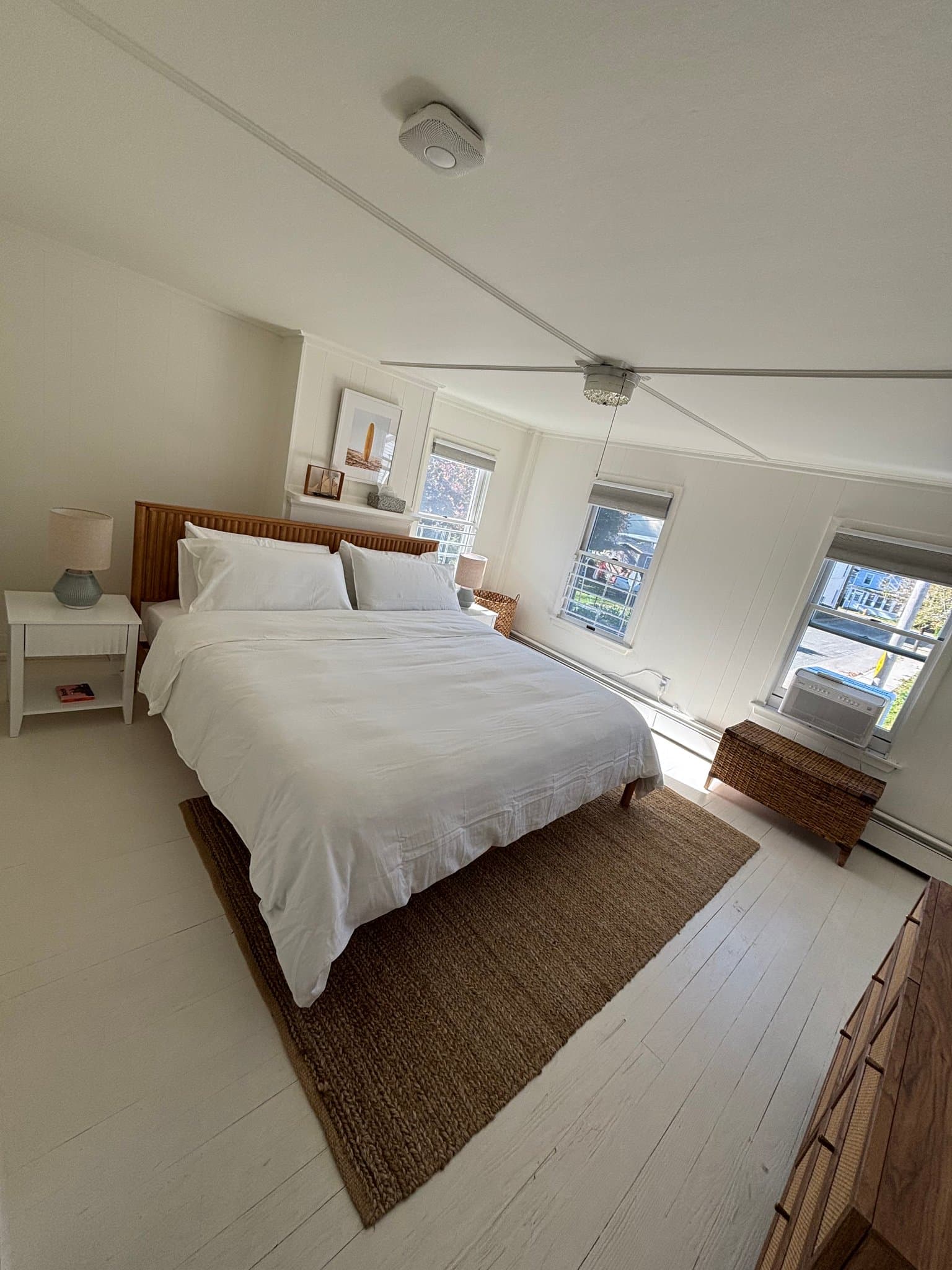 Greenport Townhome: 618 Carpenter St.