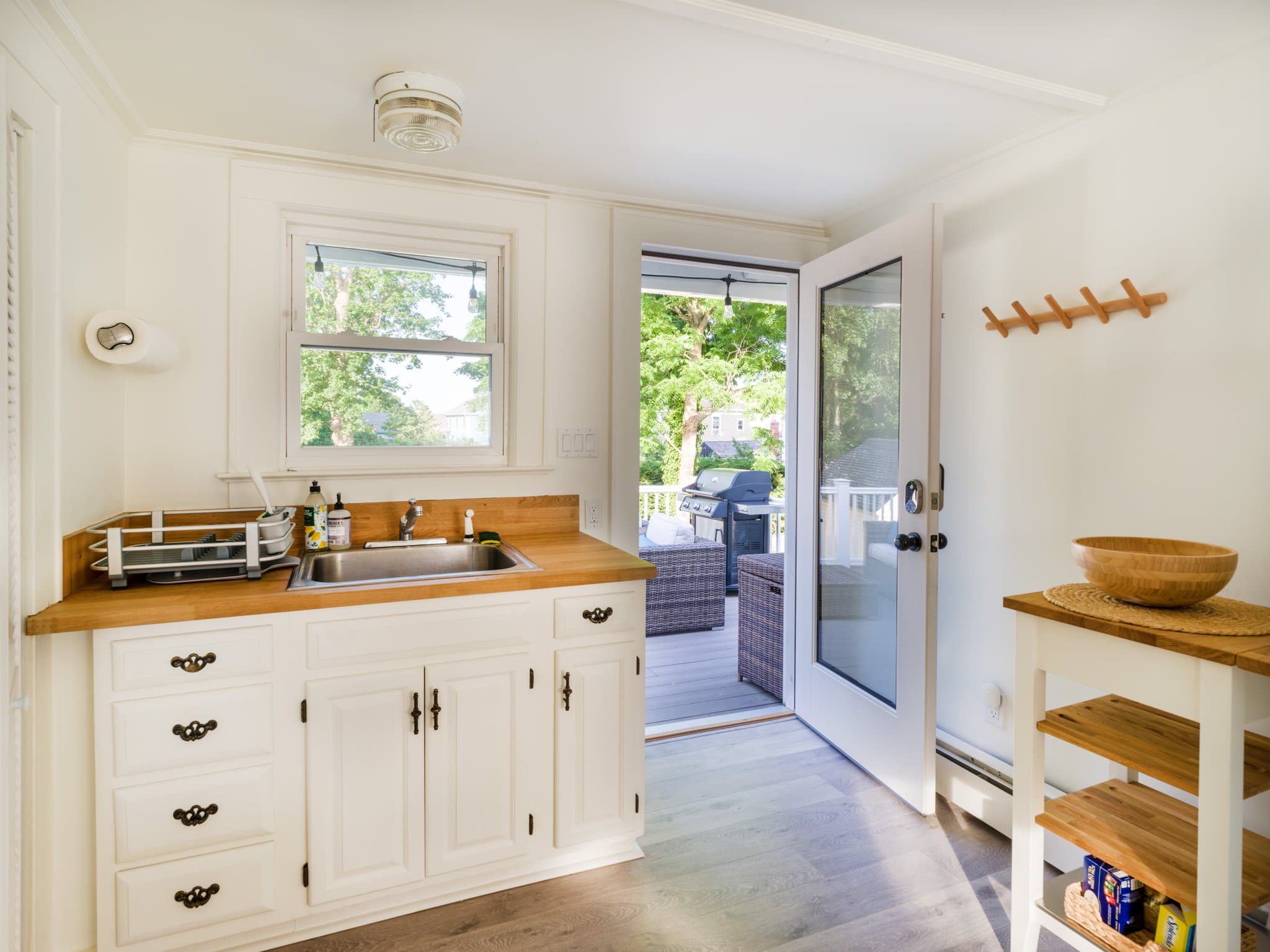 Greenport Townhome: 618 Carpenter St.