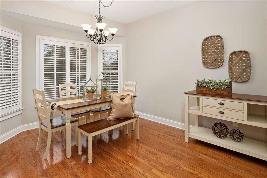 Atlanta House: 2745 Vinings Oak Dr SE,