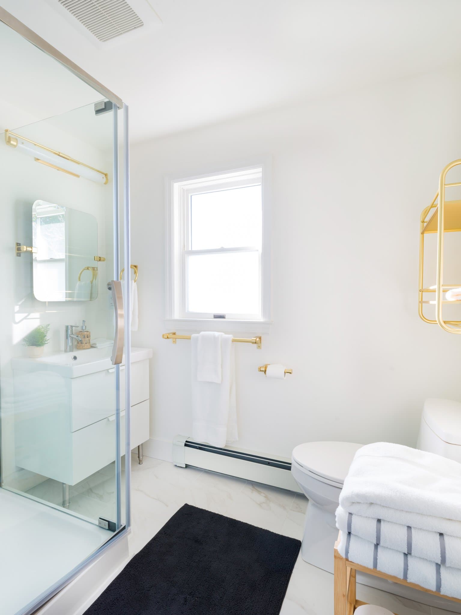 Greenport Townhome: 618 Carpenter St.