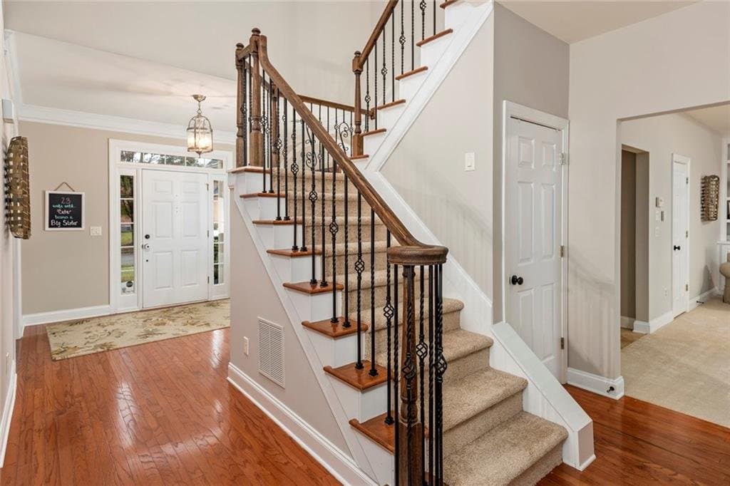 Atlanta House: 2745 Vinings Oak Dr SE,