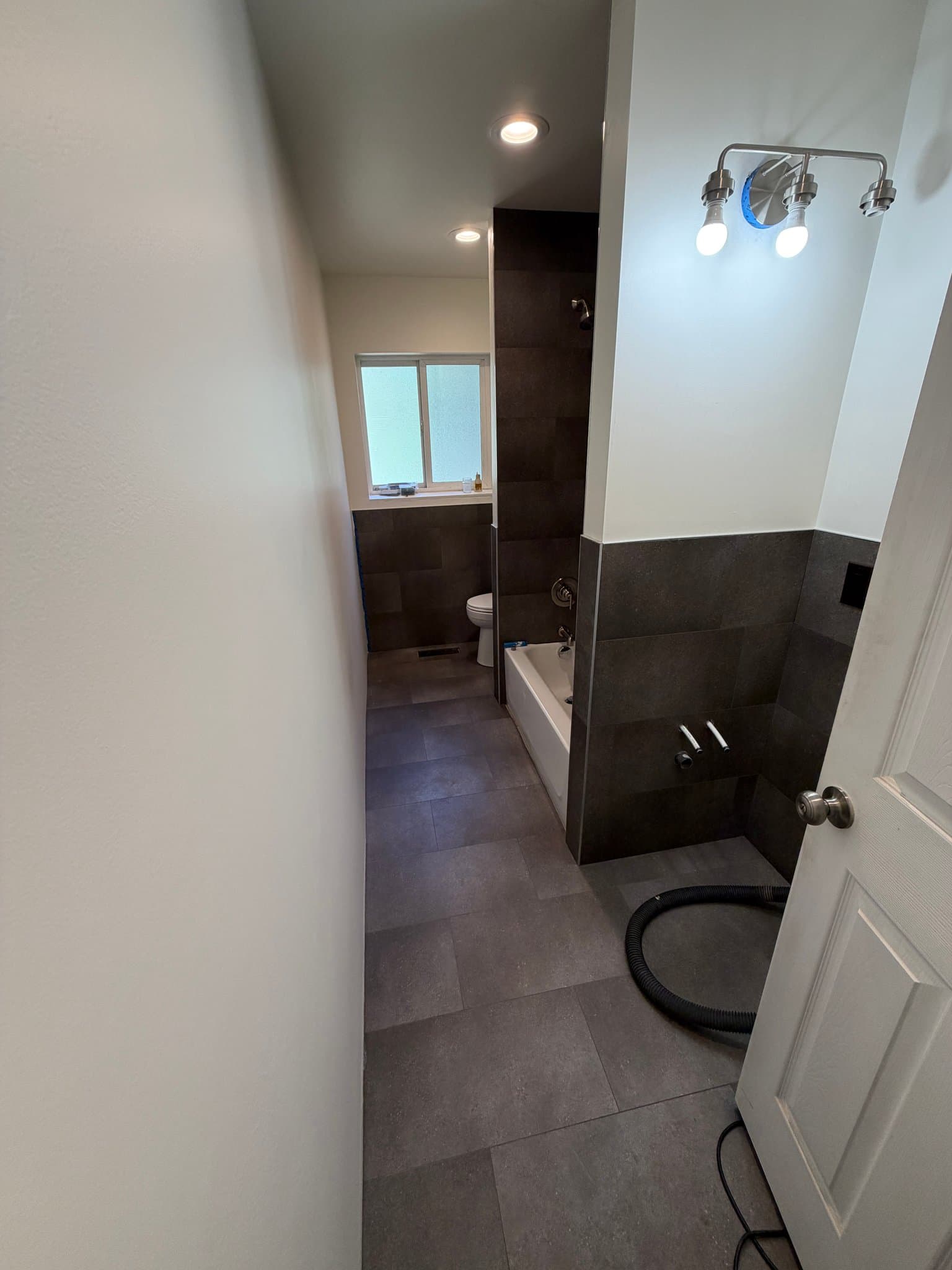 Springville House: 851 E 900 S