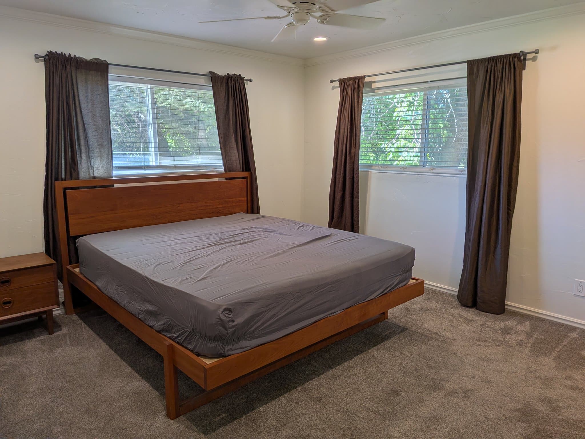 Springville House: 851 E 900 S
