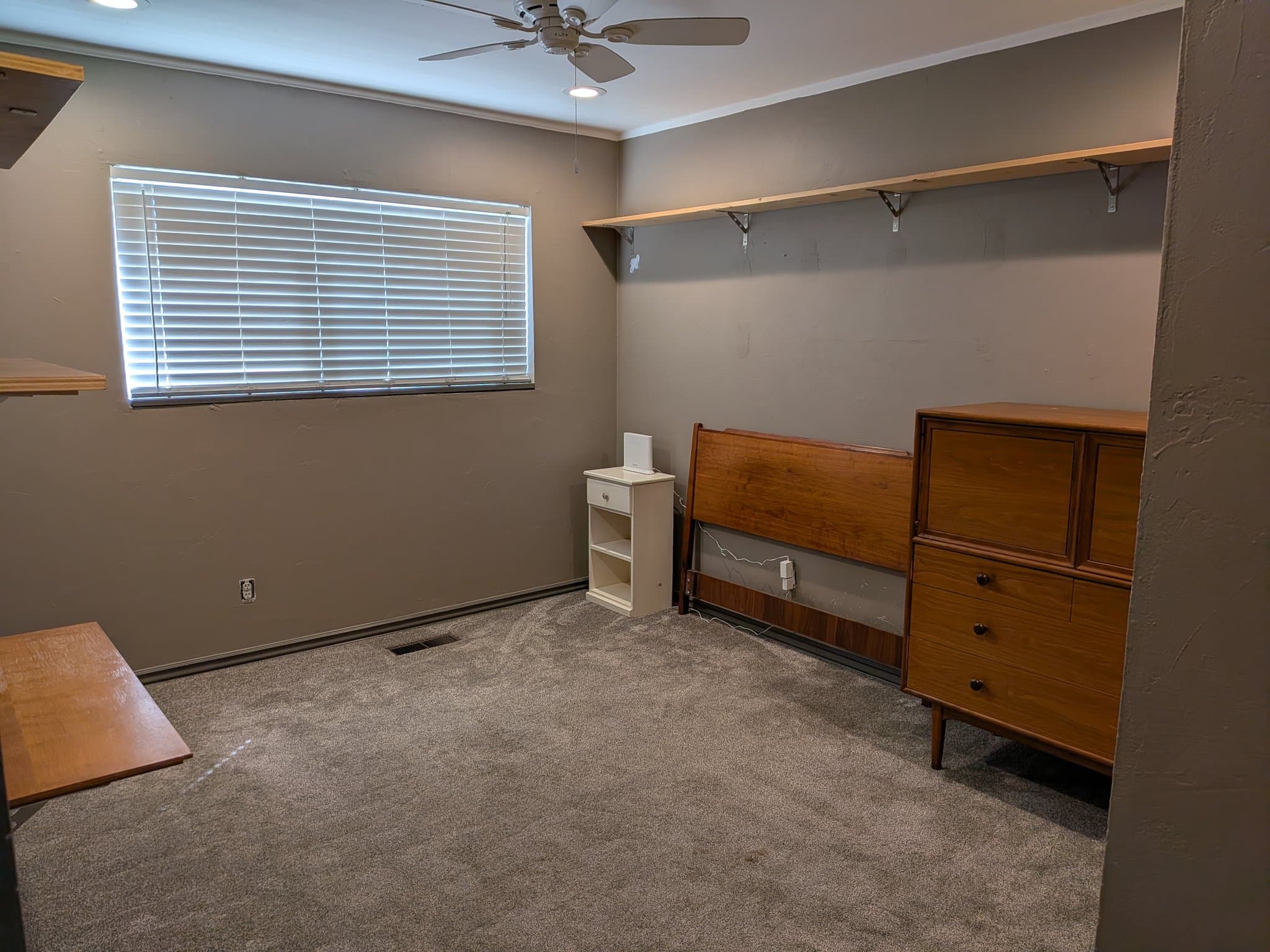 Springville House: 851 E 900 S