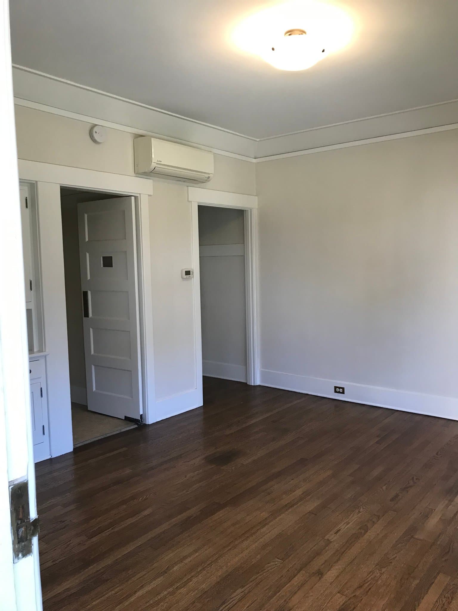 Pasadena Apartment: 380 Parke Street