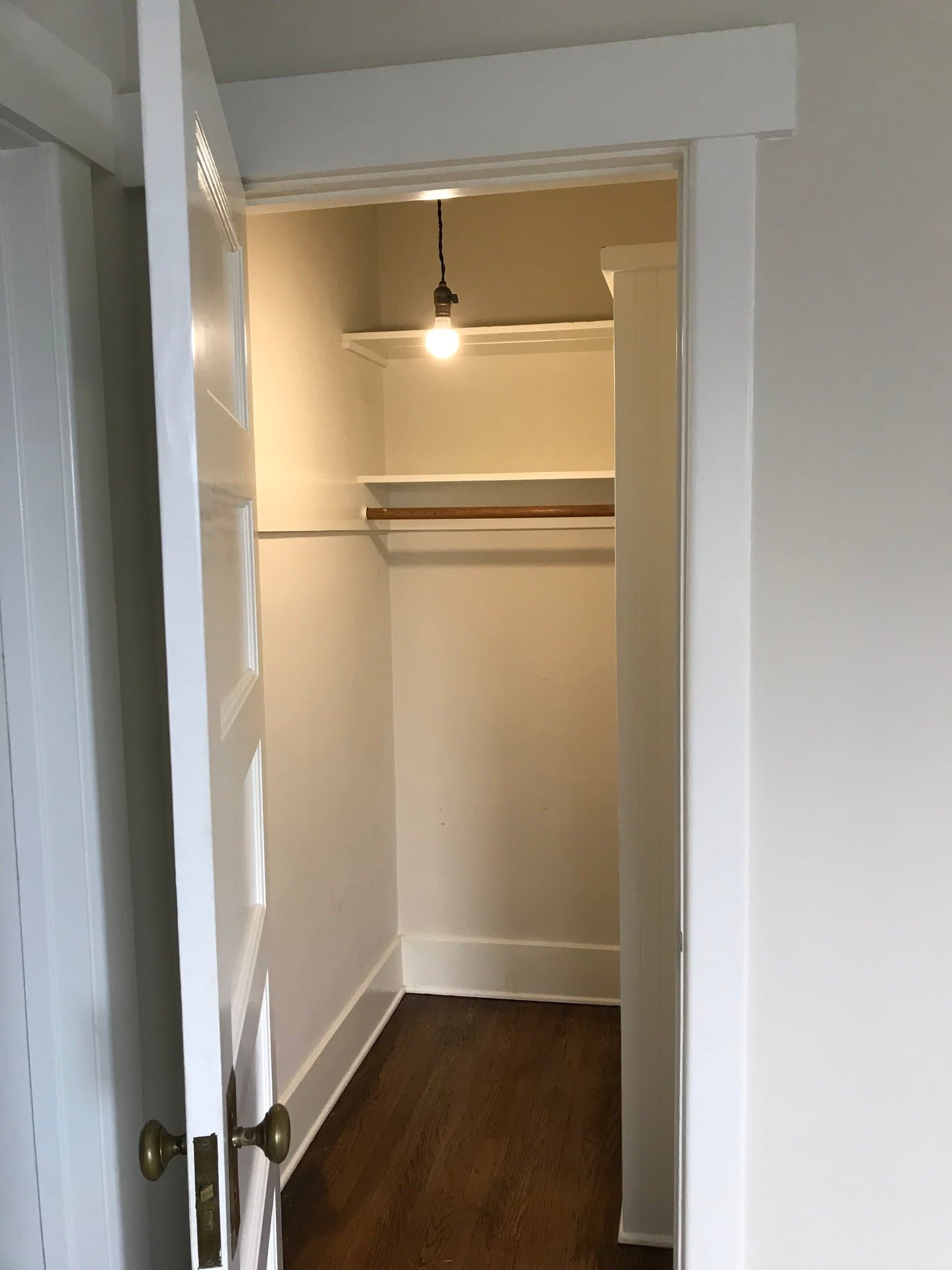 Pasadena Apartment: 380 Parke Street