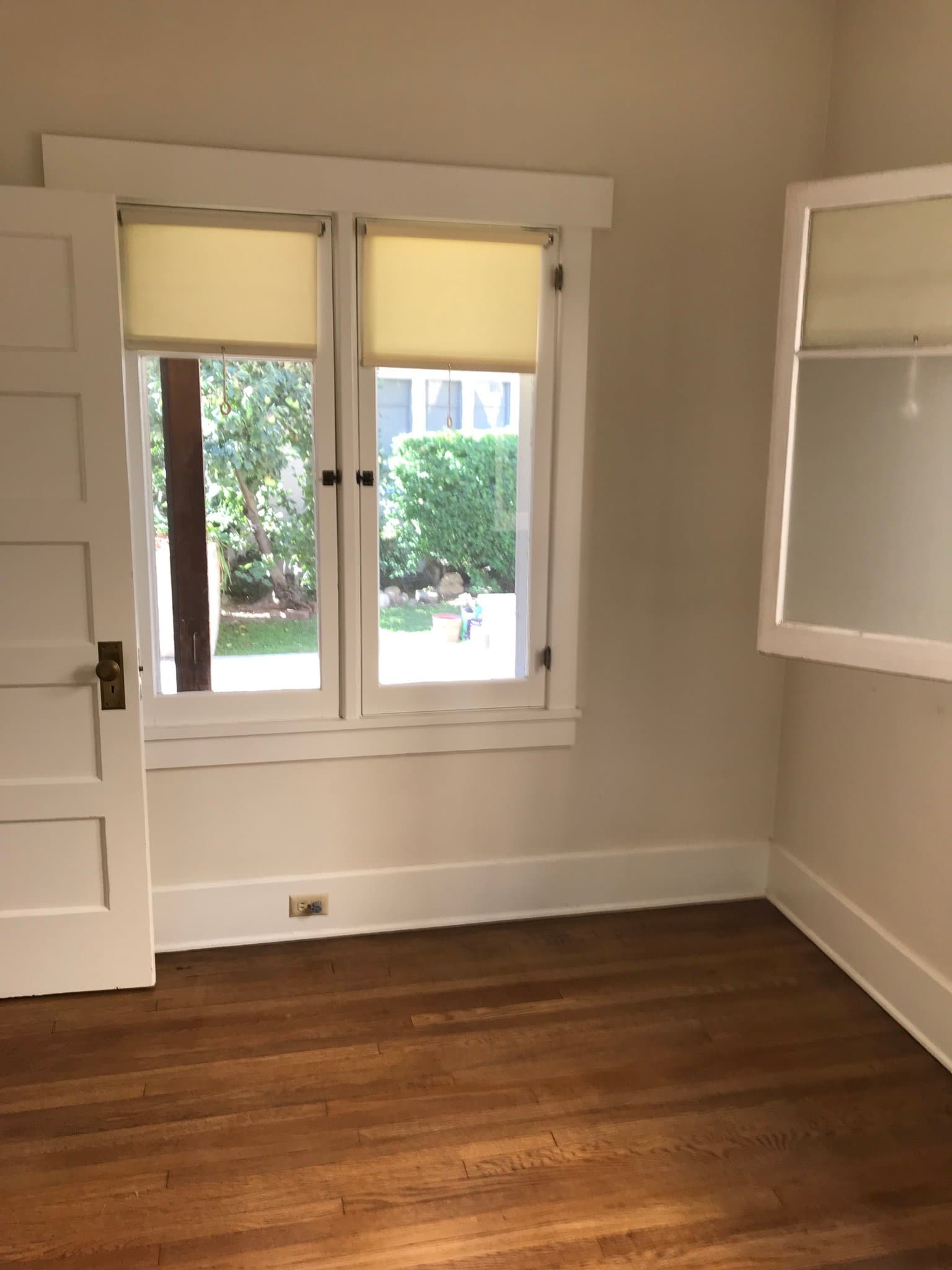 Pasadena Apartment: 380 Parke Street