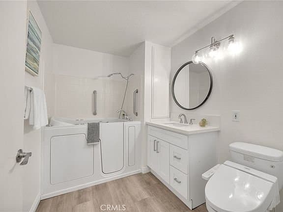 fullerton Apartment: 1501 Brea Blvd