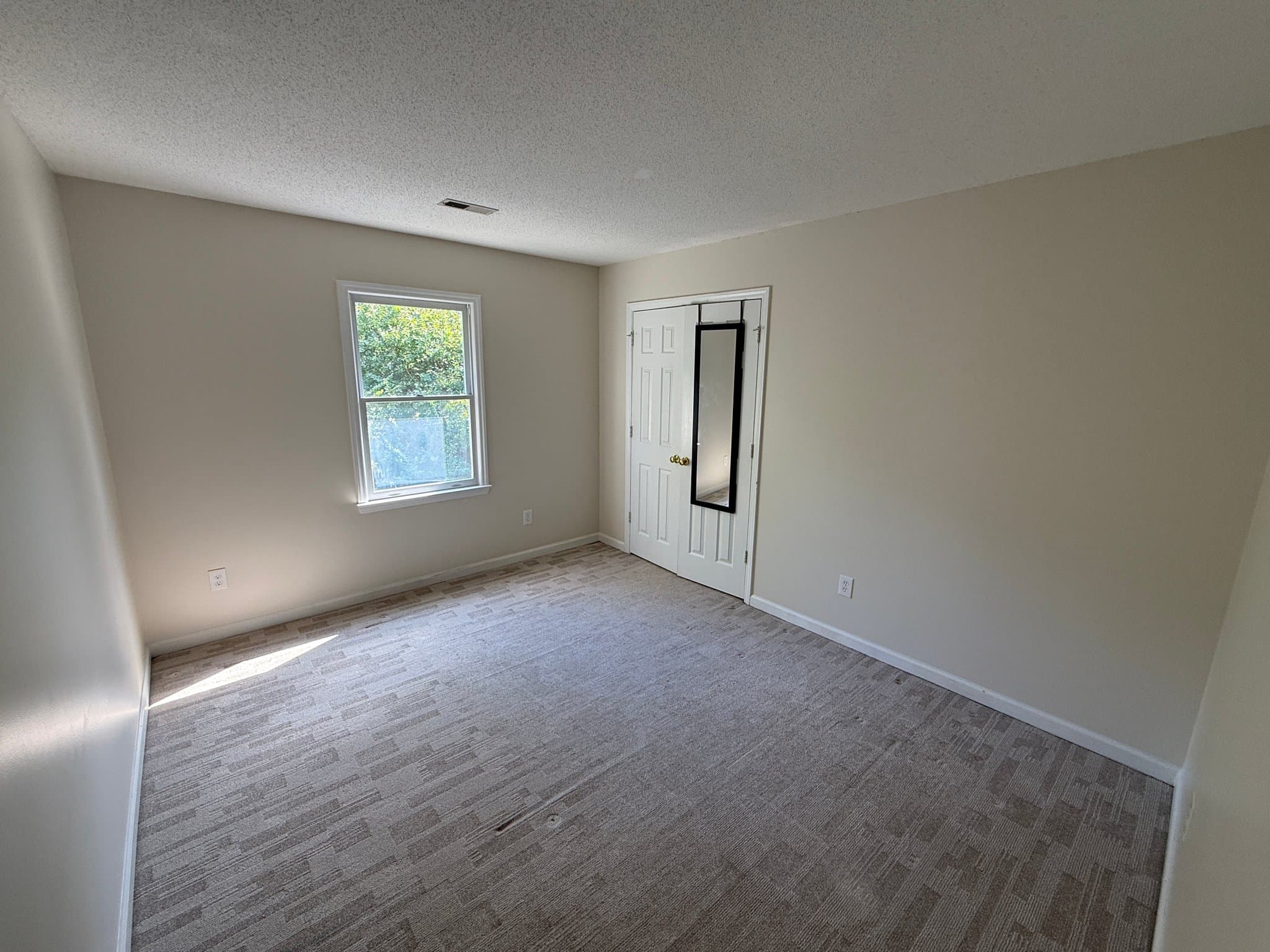 Greensboro House: 5109 Mountain Ash Ct