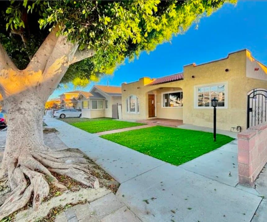 SAN PEDRO Multiplex: 1061 w 24th st