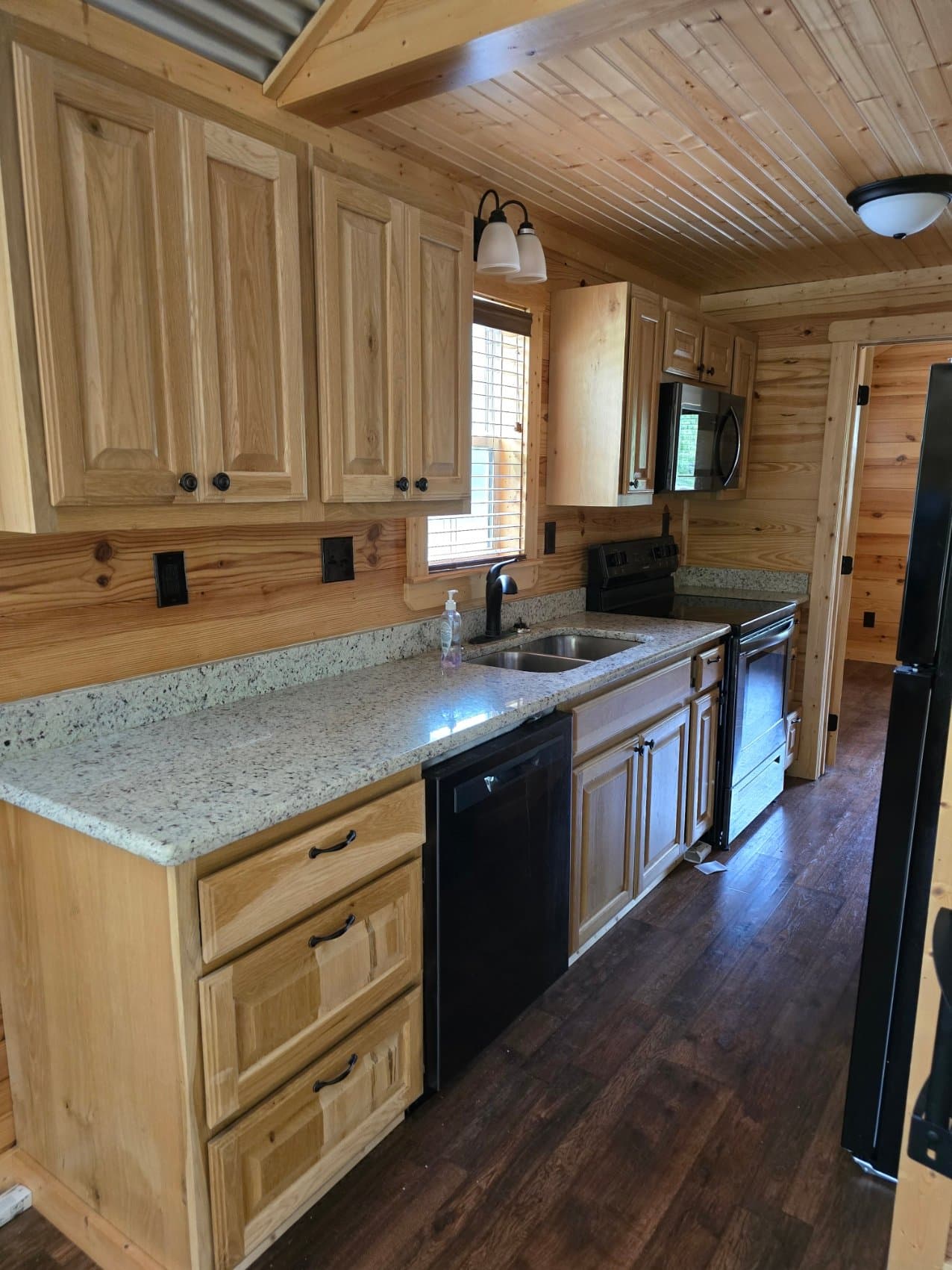Celeste House: 3826 County Road 1102