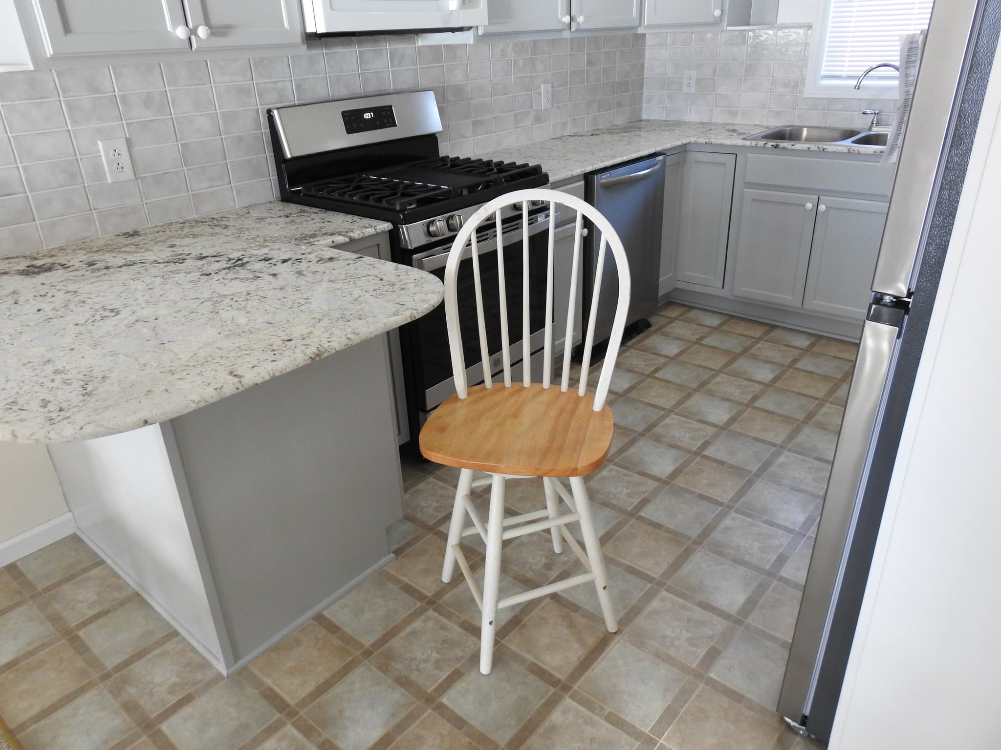Sodus Point House: 8185 Wickham Blvd