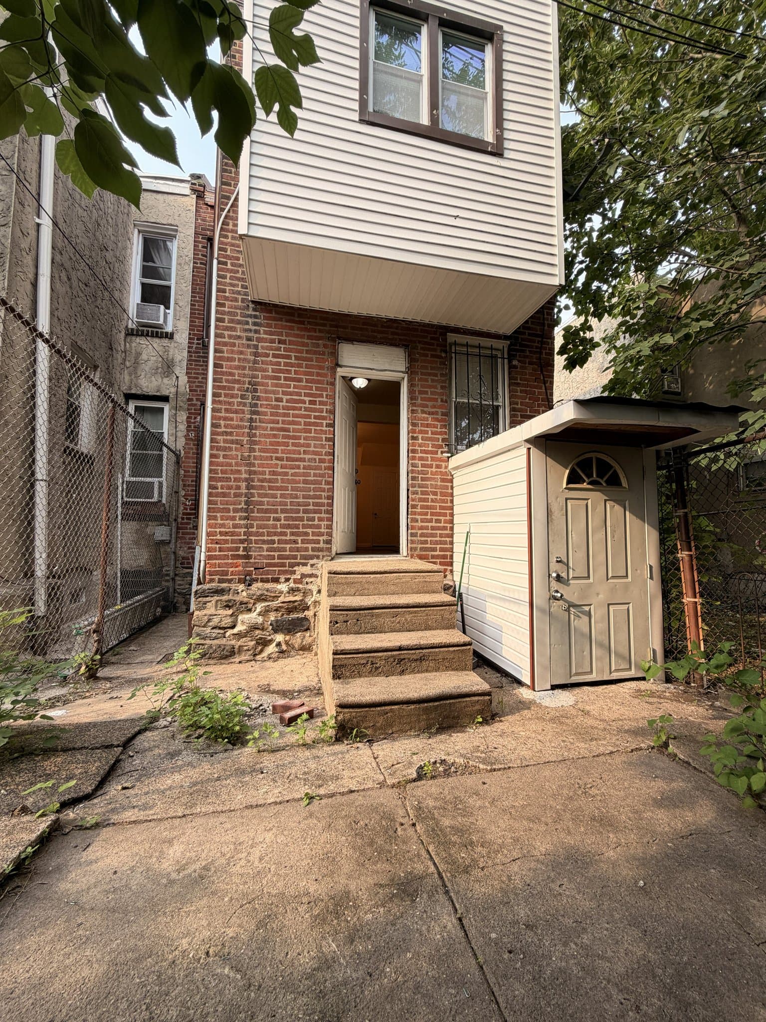 Philadelphia House: 3126 Tasker St