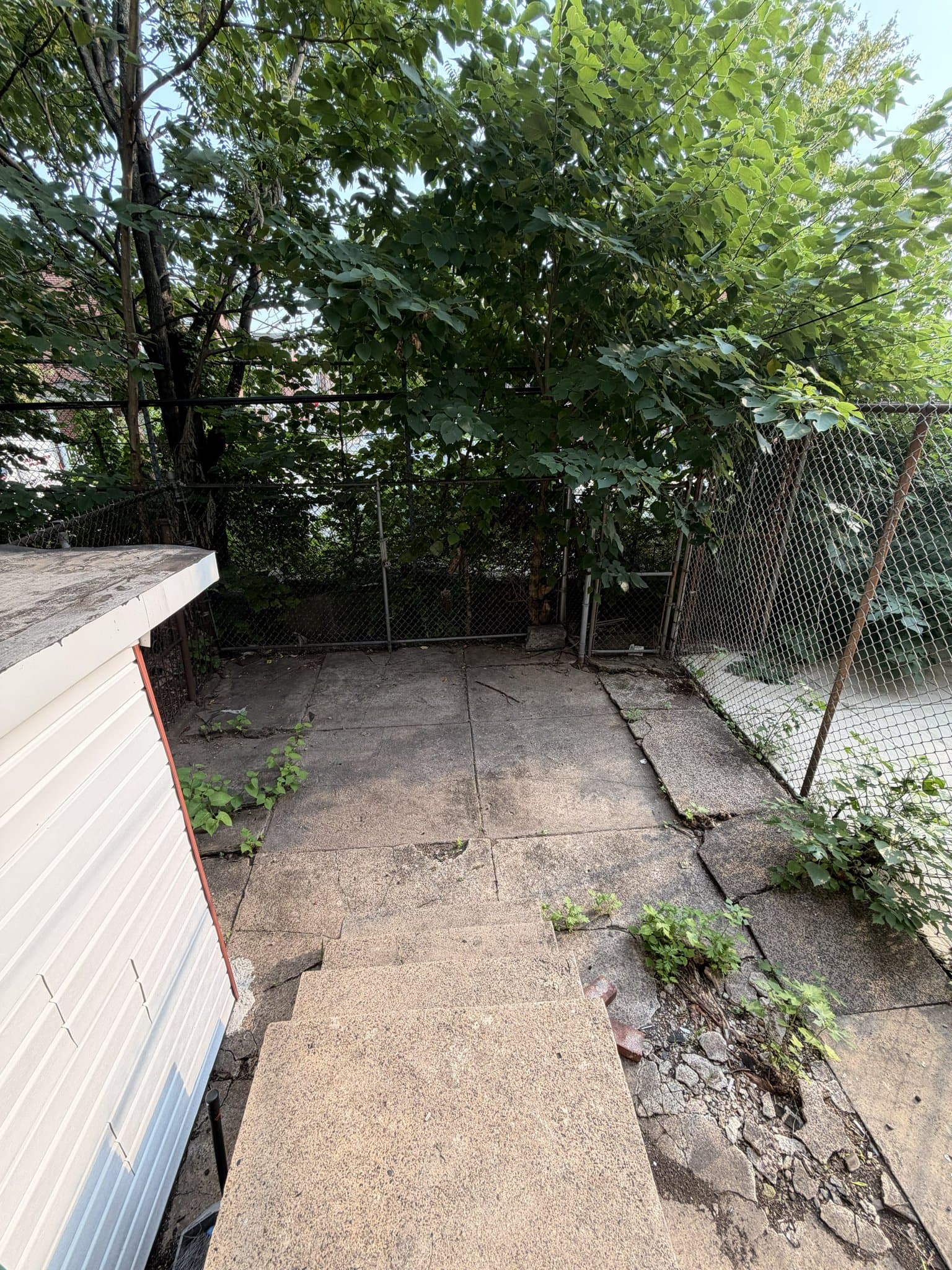 Philadelphia House: 3126 Tasker St