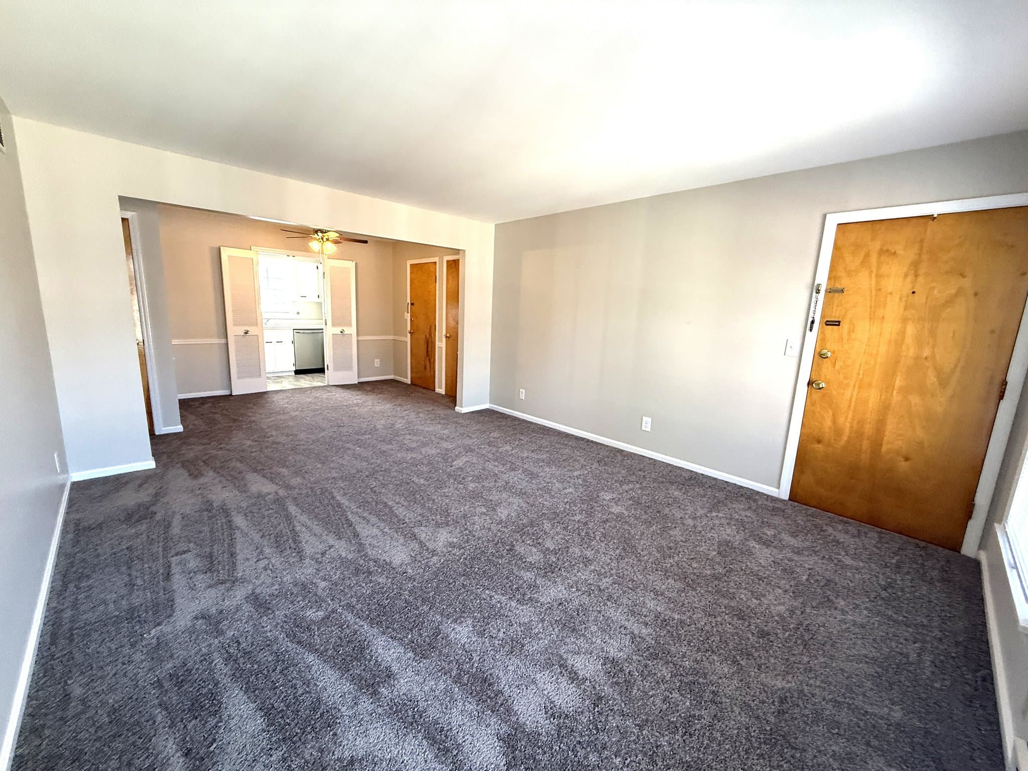 Louisville Condo: 2210 Steier Lane