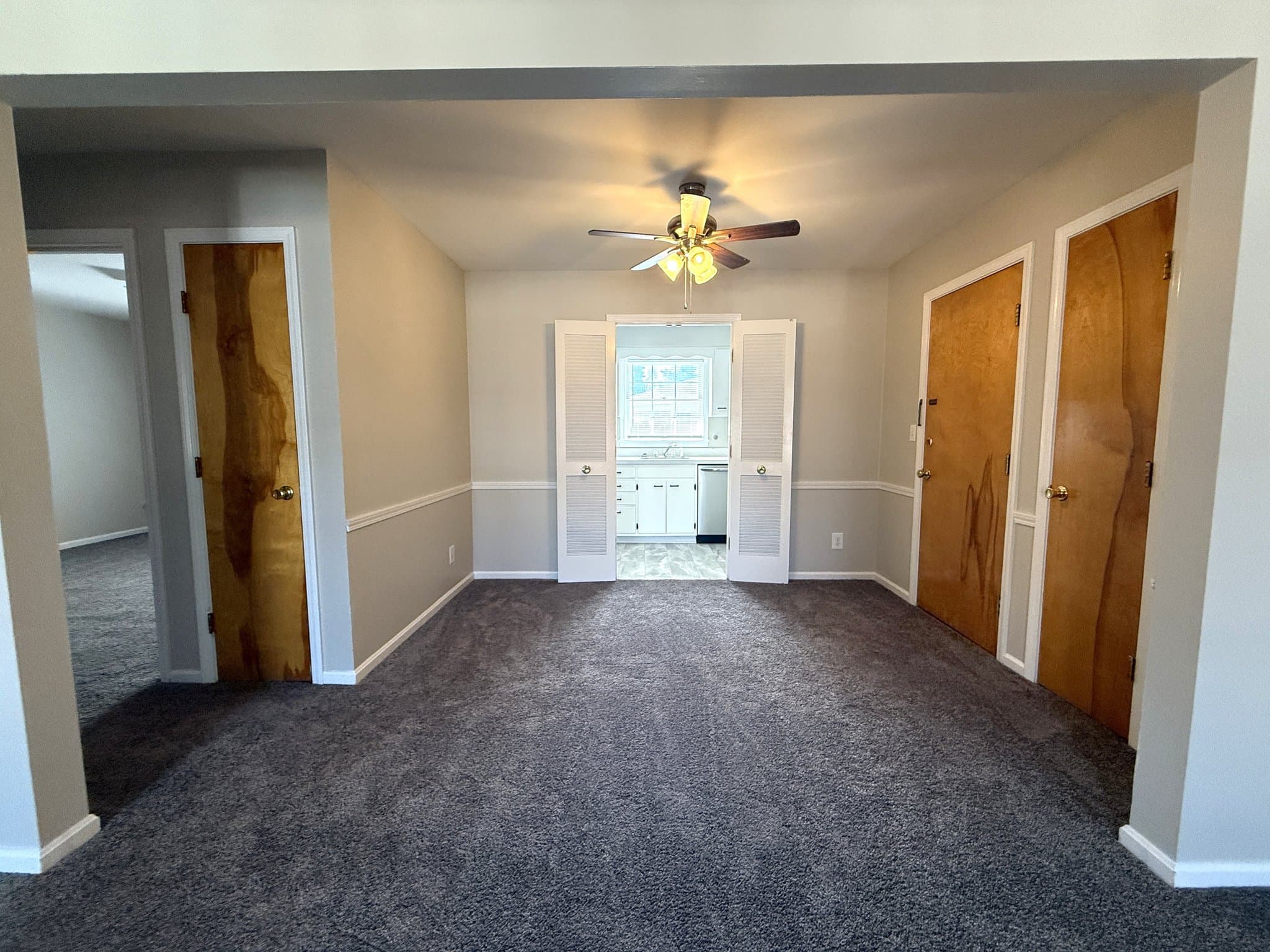 Louisville Condo: 2210 Steier Lane